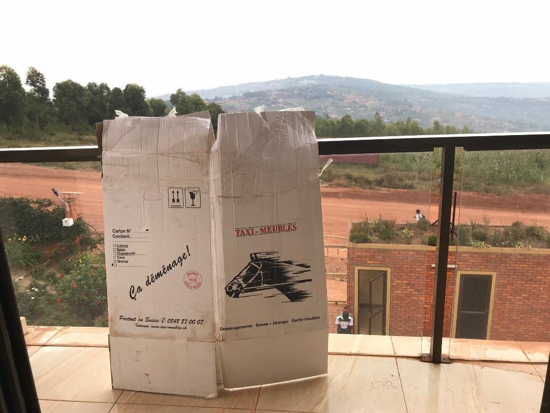 Carton_à_Kigali_Rwanda